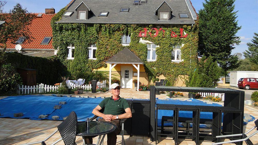 Hotel Dallgow Exterior foto