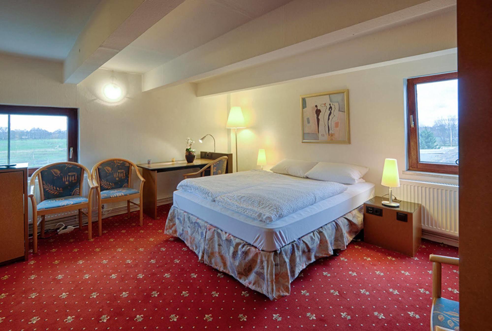 Hotel Dallgow Exterior foto